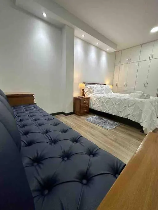 Sucre Suites 쿠엔카 0*,  에콰도르